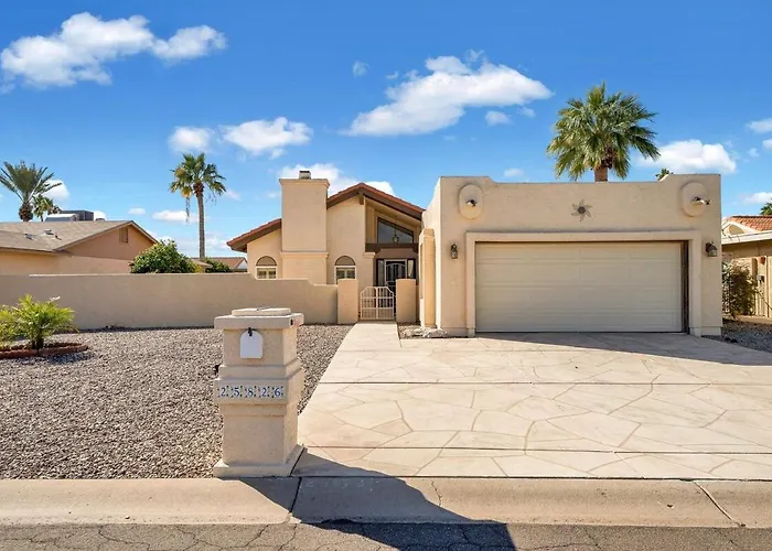 Holiday home Resortliving Golf Pool Gym Peace 2bed 2bath Oasis *